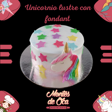 Queque de Unicornio Chantillí con detalles en Fondant - V